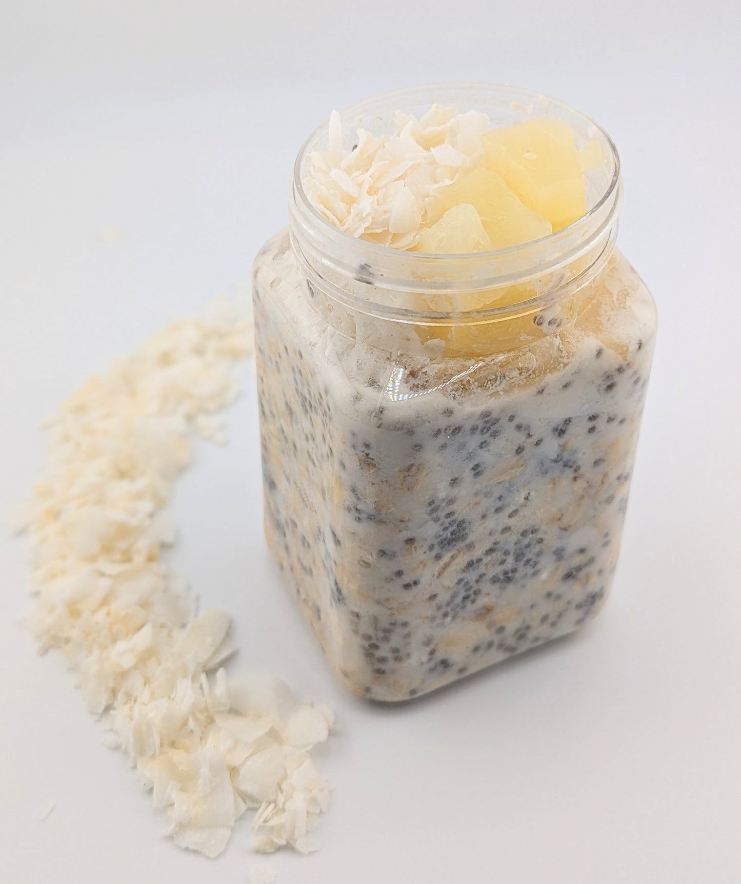 Pina Colada Overnight Oats